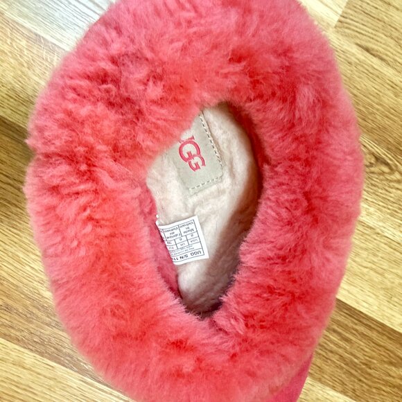 EUC UGG Moraene Pink Slippers S/N 1118981 - Picture 5 of 9